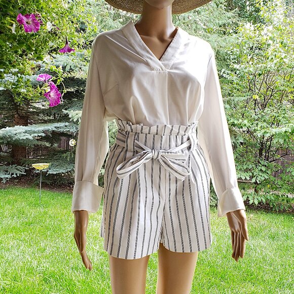 ZARA - High waisted white & navy striped shorts with front tie - Picture 6 of 10
